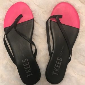 Tkees sandals